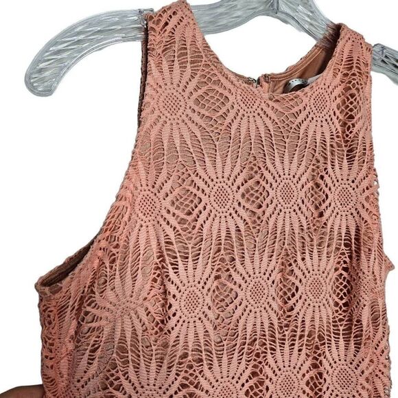 Alexia Admor Lace Overlay Peach Pink Sleeveless Midi Dress Size Small - Picture 3 of 10